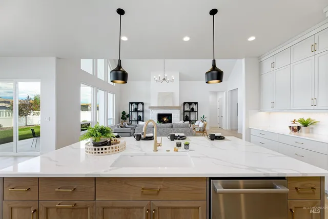 $1,024,862 | 6954 Saddle Bred Way, Star, ID 83669