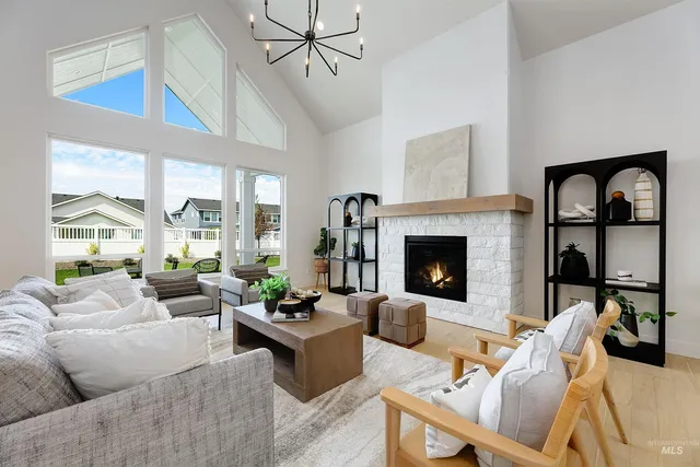 $1,024,862 | 6954 Saddle Bred Way, Star, ID 83669