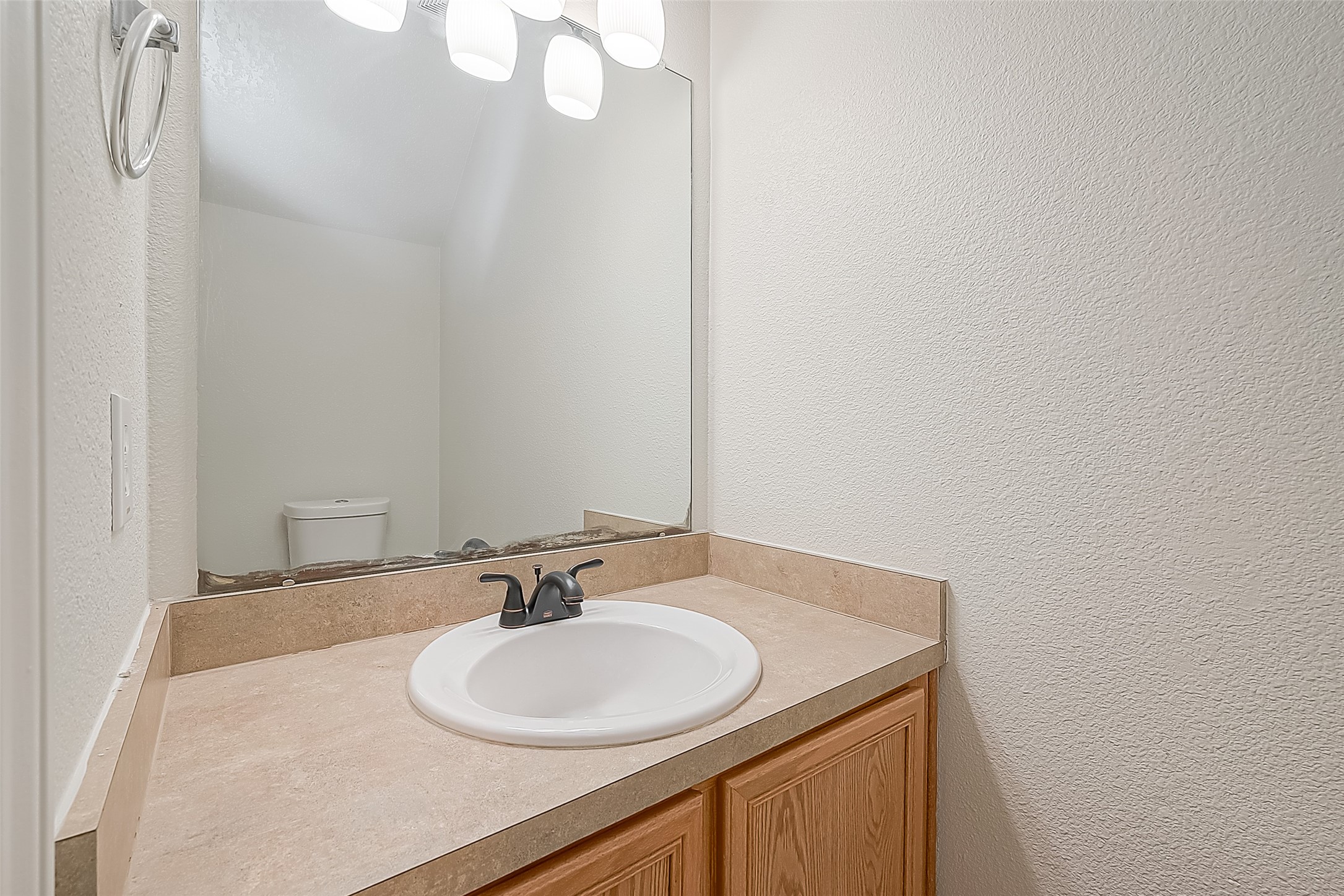 23814 Single Oak Street Spring, TX 77373 - Photo 5 of 12 Gallery Image 5