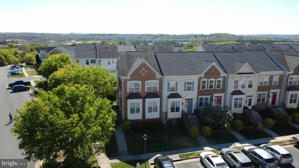 $635,000 | 557 Edmonton Terrace Northeast, Leesburg, VA 20176