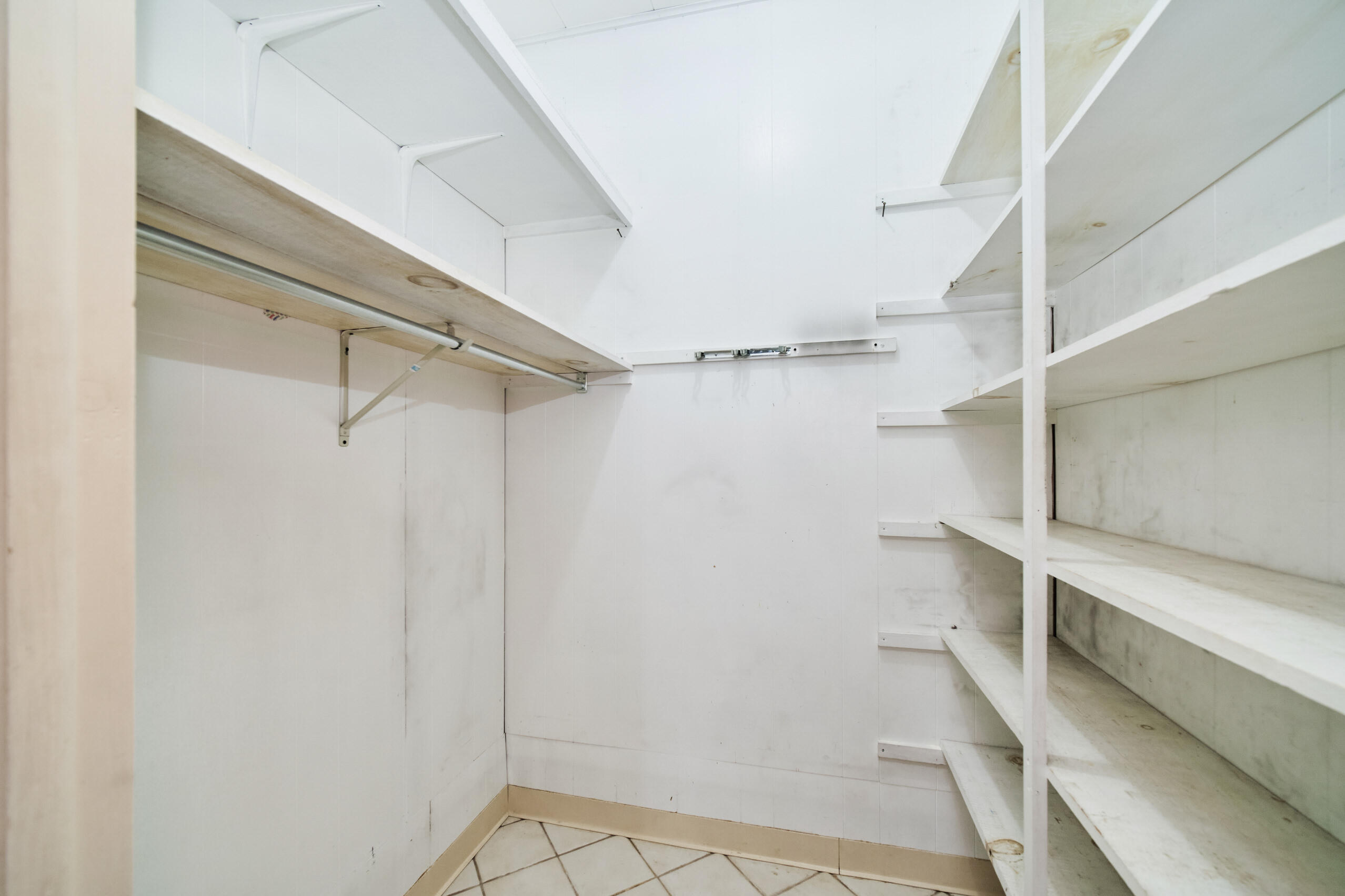 302 Condon Road Manistee, MI 49660 - Photo 26 of 56 Mud room pantry/closet