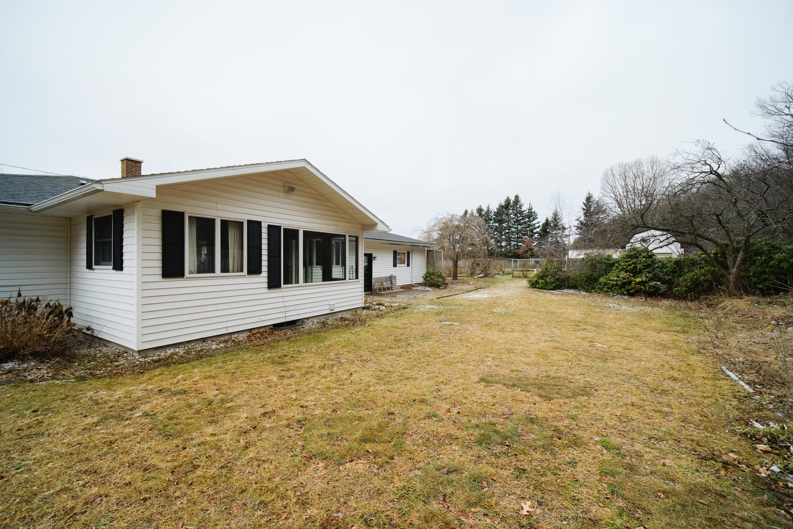 302 Condon Road Manistee, MI 49660 - Photo 51 of 56 Backyard