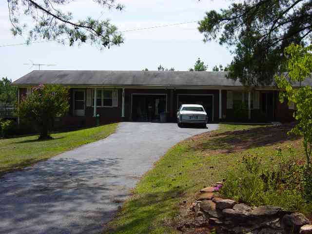 131 Griggs Road Six Mile, SC 29682 - Photo 1 of 8 Gallery Image 1