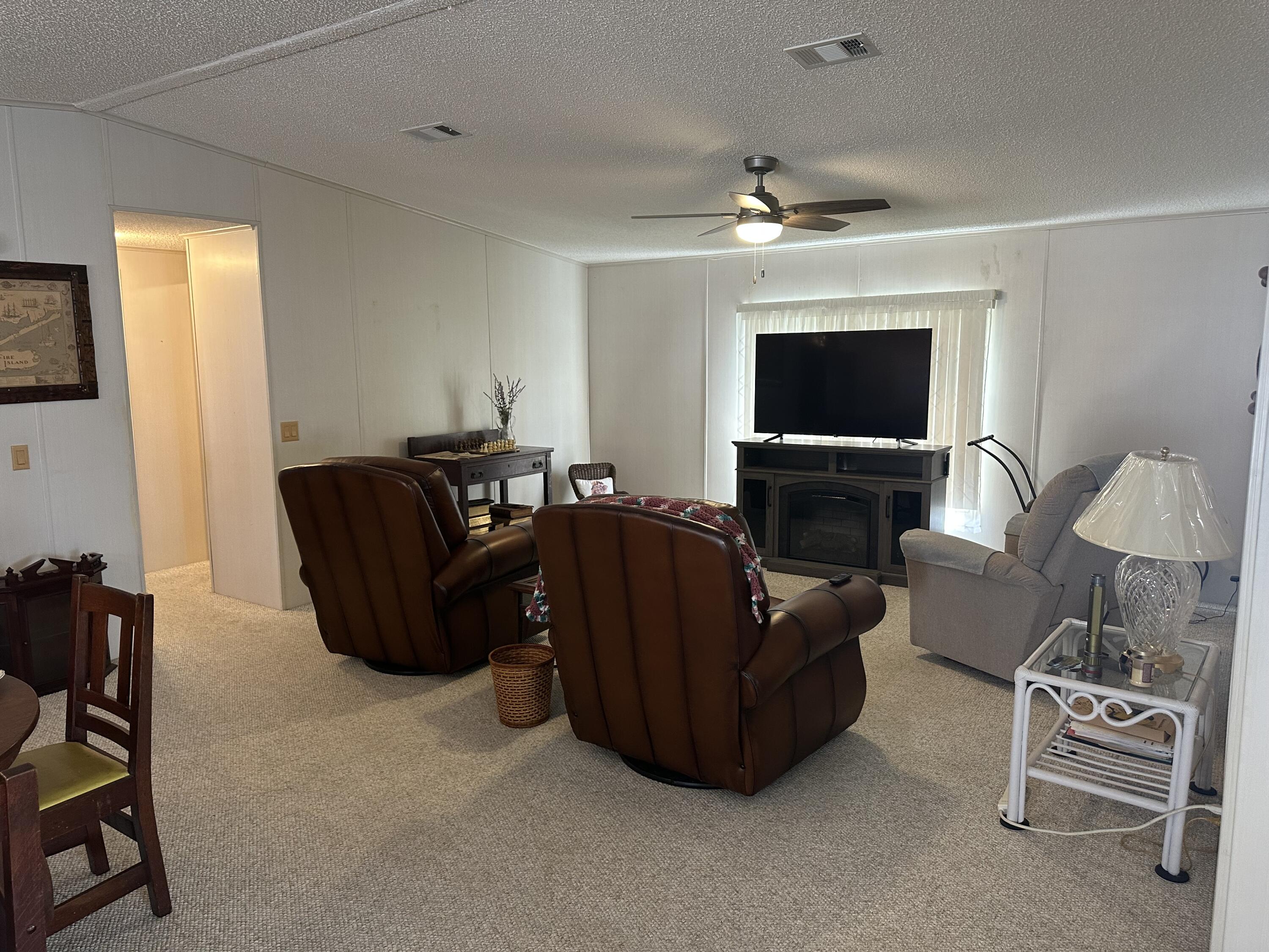487 Thames Bluff Ridge, Unit D26 Fort Pierce, FL 34982 - Photo 7 of 22 IMG_0023