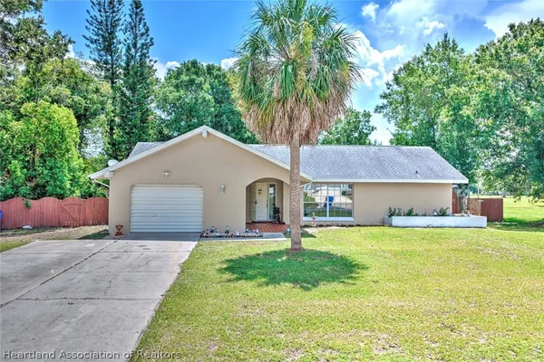 $239,900 | 501 Dogwood Drive, Sebring, FL 33876