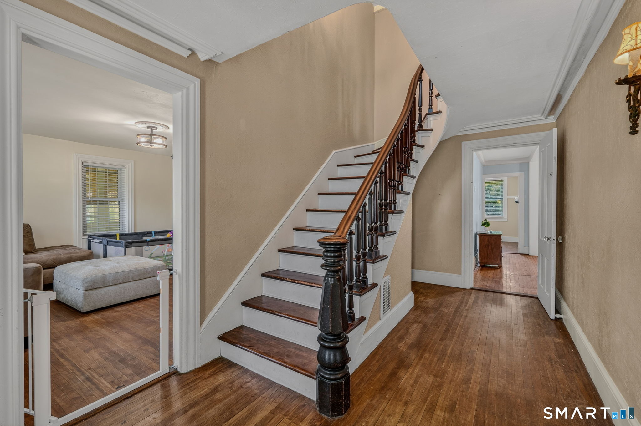 616 Murdock Avenue Meriden, CT 06450 - Photo 10 of 38