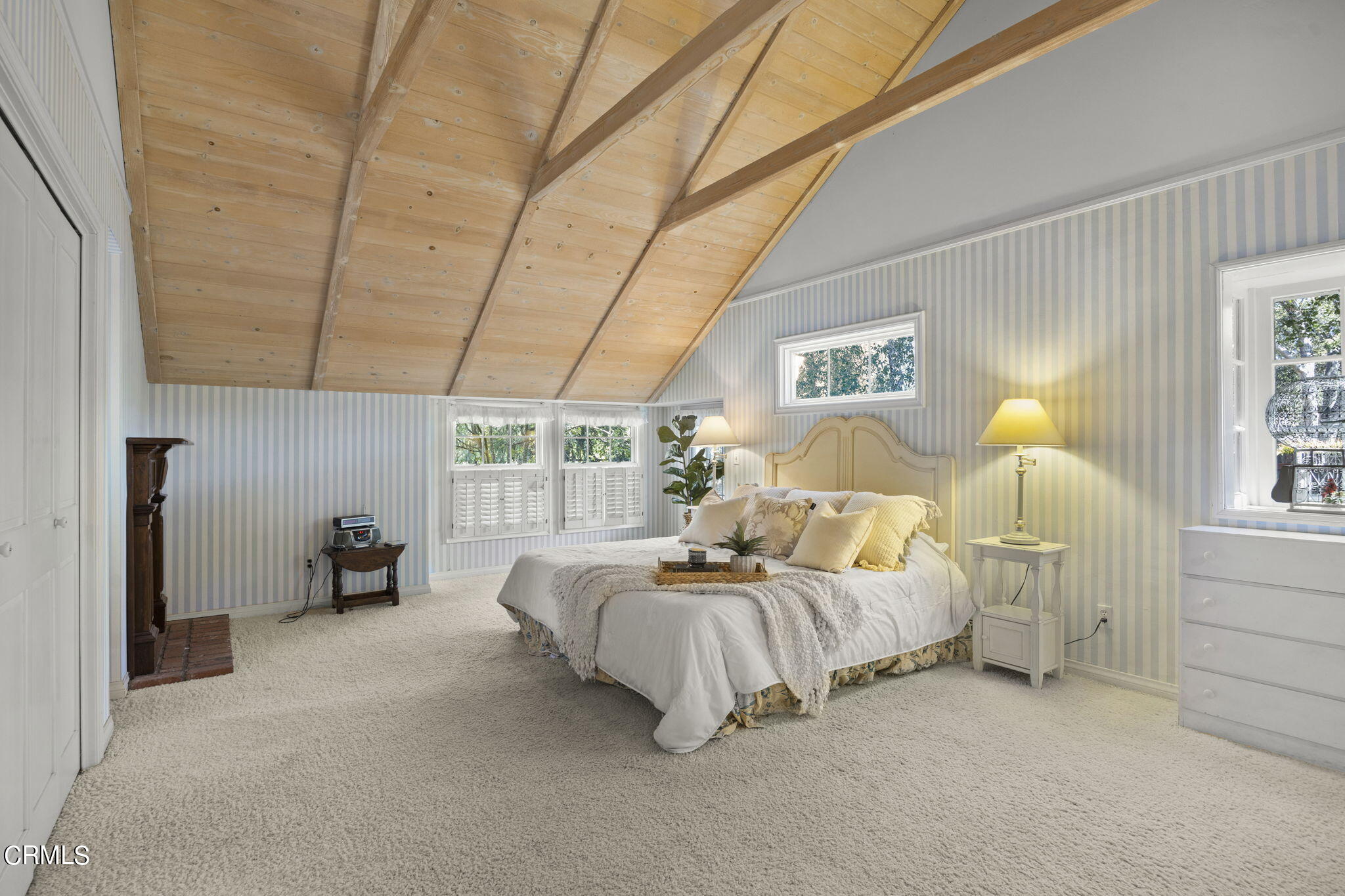 601 Foothill Road Ojai, CA 93023 - Photo 14 of 47 a bedroom with bed and window
