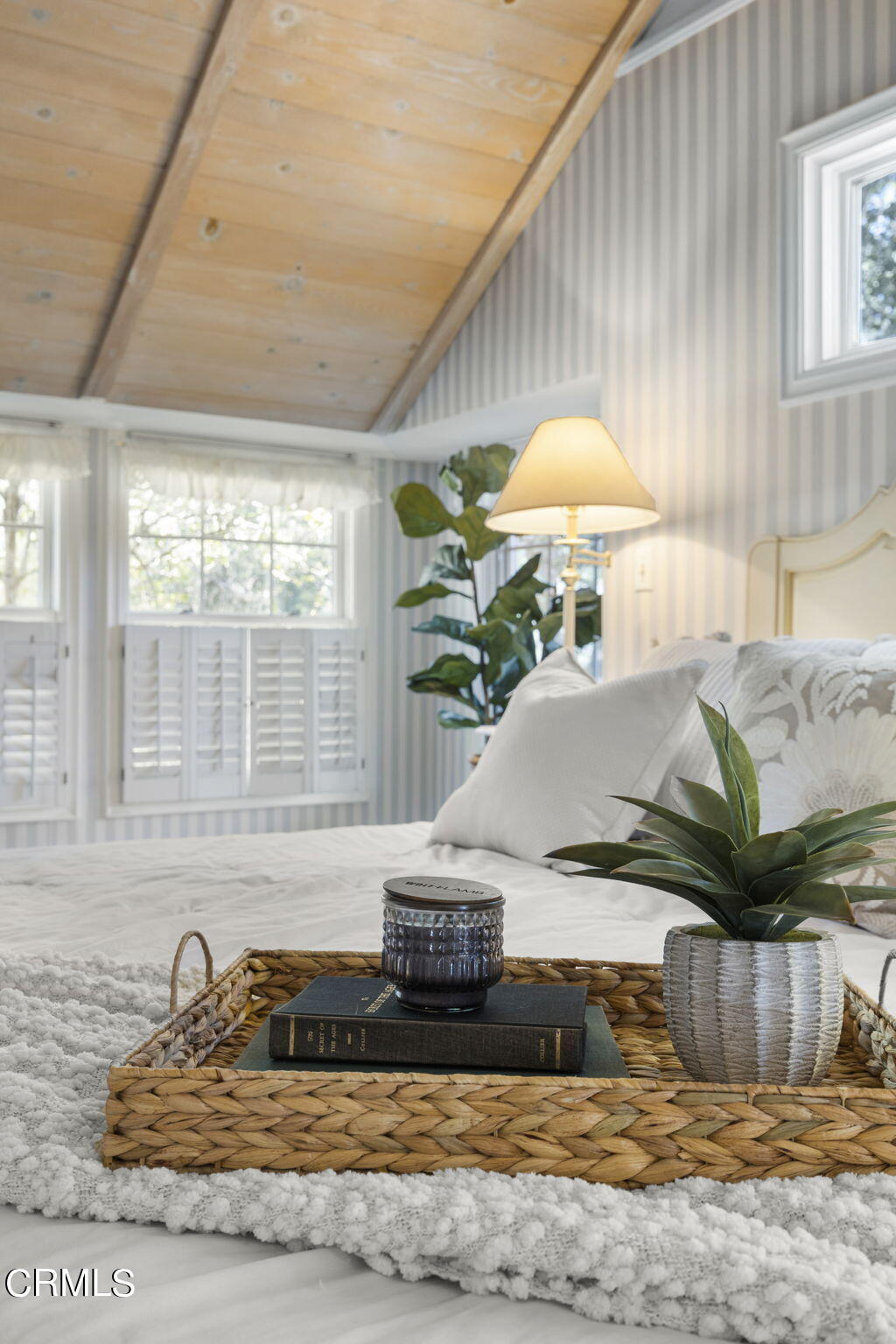 601 Foothill Road Ojai, CA 93023 - Photo 16 of 47 a view of a living room and kitchen