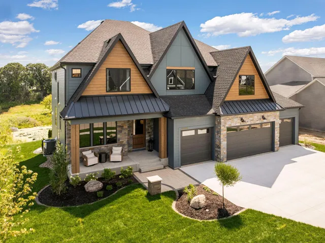 $1,886,000 | 10190 Peony Lane North, Maple Grove, MN 55311