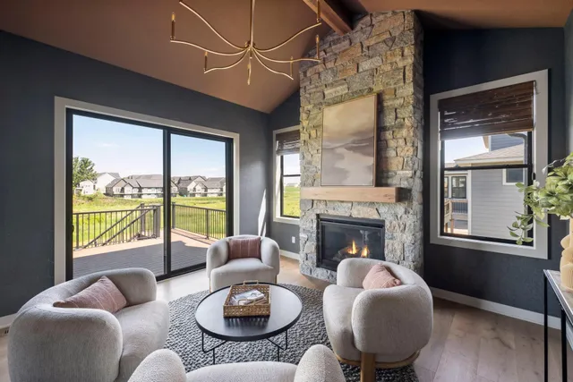$1,886,000 | 10190 Peony Lane North, Maple Grove, MN 55311
