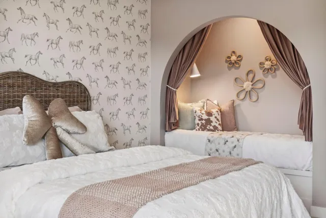 $1,886,000 | 10190 Peony Lane North, Maple Grove, MN 55311