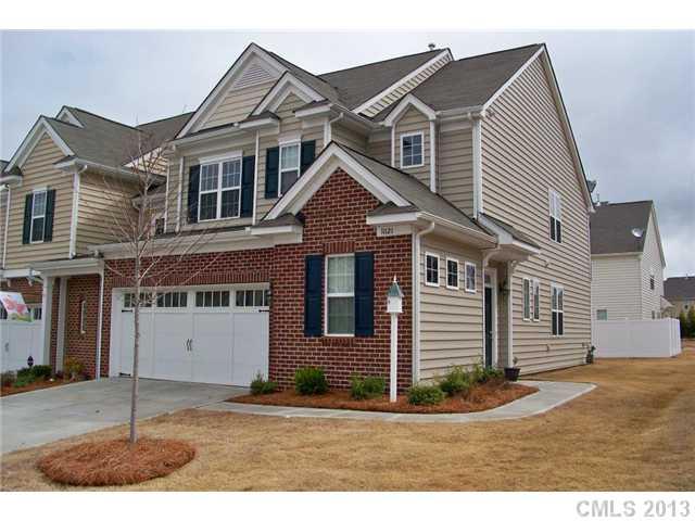 11121 Sandstone Road, Unit 11121 Charlotte, NC 28277 - Photo 1 of 14 Gallery Image 1