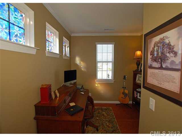 11121 Sandstone Road, Unit 11121 Charlotte, NC 28277 - Photo 3 of 14 Gallery Image 3