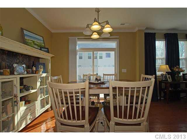11121 Sandstone Road, Unit 11121 Charlotte, NC 28277 - Photo 7 of 14 Gallery Image 7