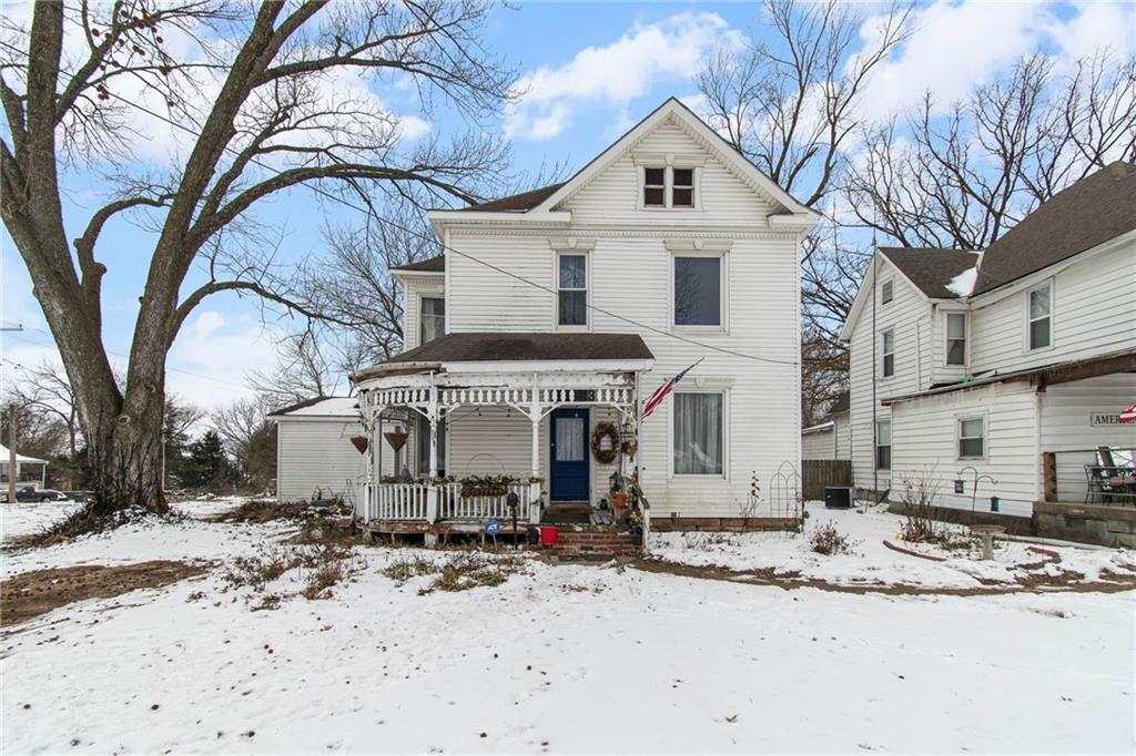 413 South Orchard Street Clinton, MO 64735 - Photo 2 of 70