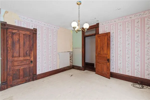 $149,900 | 413 South Orchard Street, Clinton, MO 64735