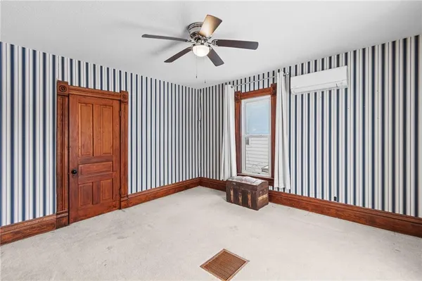 $149,900 | 413 South Orchard Street, Clinton, MO 64735