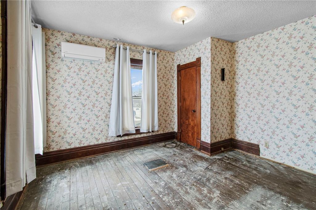 413 South Orchard Street Clinton, MO 64735 - Photo 33 of 70