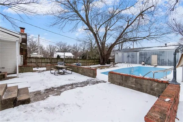 $149,900 | 413 South Orchard Street, Clinton, MO 64735