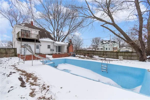 $149,900 | 413 South Orchard Street, Clinton, MO 64735