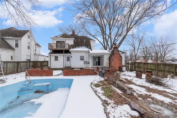 $149,900 | 413 South Orchard Street, Clinton, MO 64735