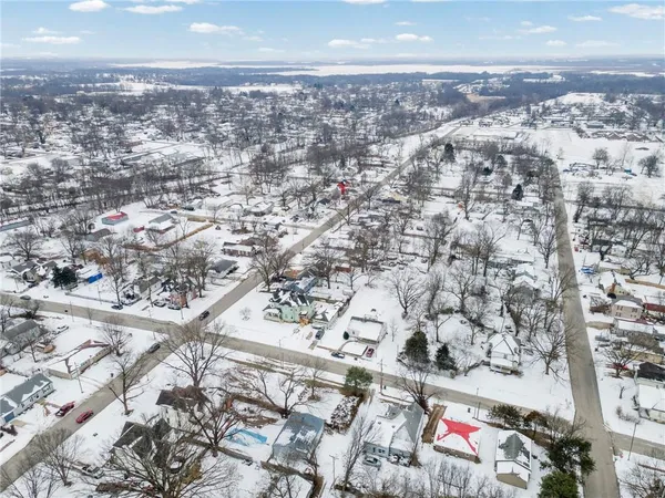 $149,900 | 413 South Orchard Street, Clinton, MO 64735