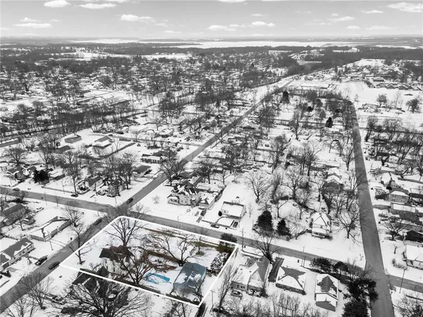 $149,900 | 413 South Orchard Street, Clinton, MO 64735