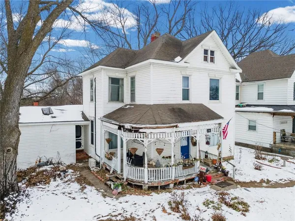 $149,900 | 413 South Orchard Street, Clinton, MO 64735