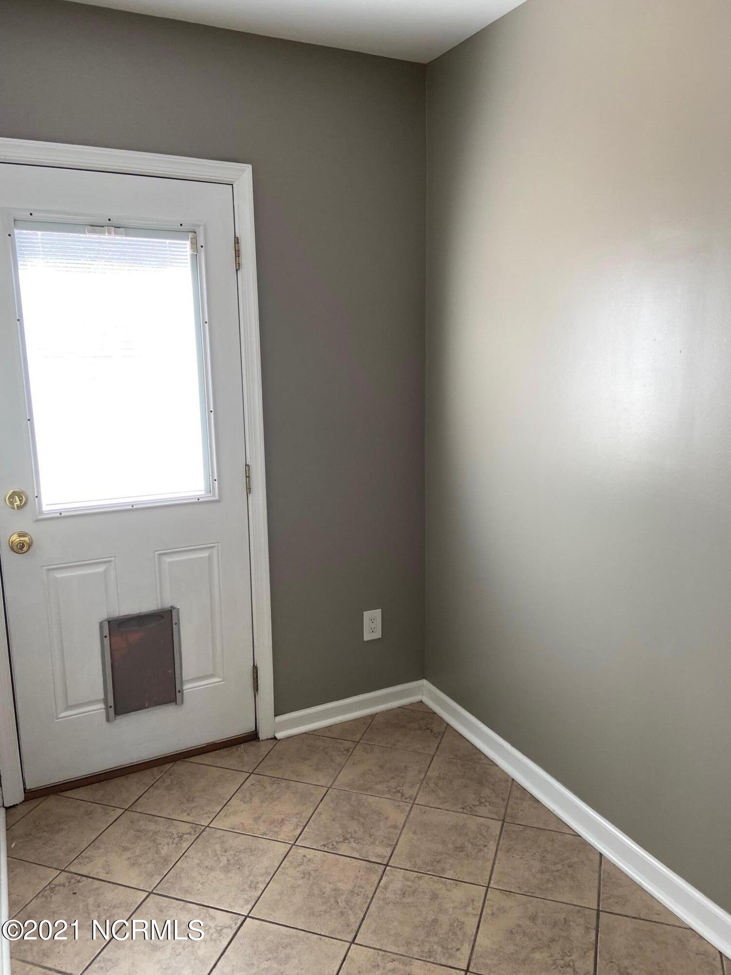 608 Richmond Road Rockingham, NC 28379 - Photo 15 of 19 Rear Entry