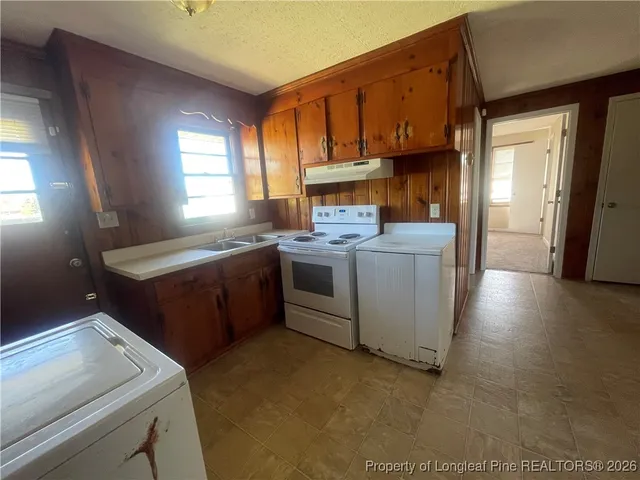 $950 | 1624 Eureka Avenue, Fayetteville, NC 28311