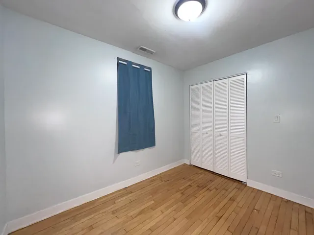 $1,250 | 1119 West 72nd Street, Unit 2R, Chicago, IL 60621