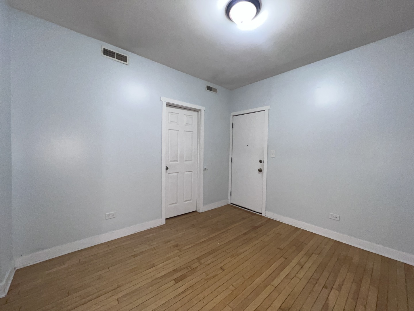 1119 West 72nd Street, Unit 2R Chicago, IL 60621 - Photo 4 of 31