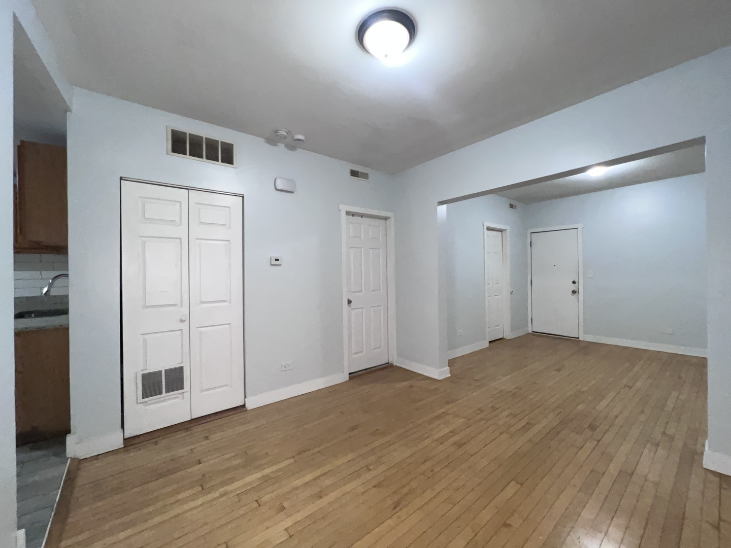 1119 West 72nd Street, Unit 2R Chicago, IL 60621 - Photo 9 of 31