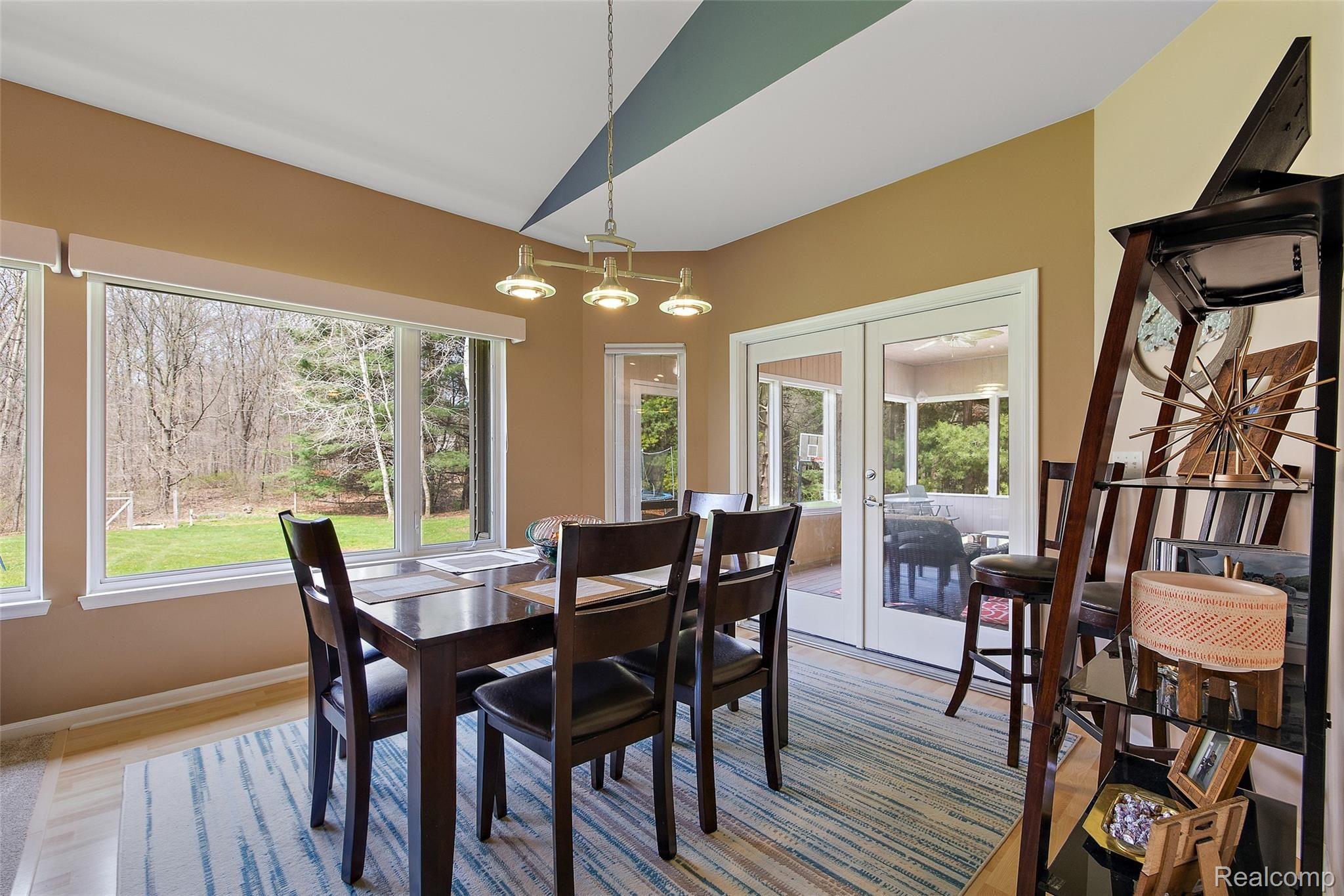6873 Bergin Road Howell, MI 48843 - Photo 7 of 61 6873 Bergin-32.jpg