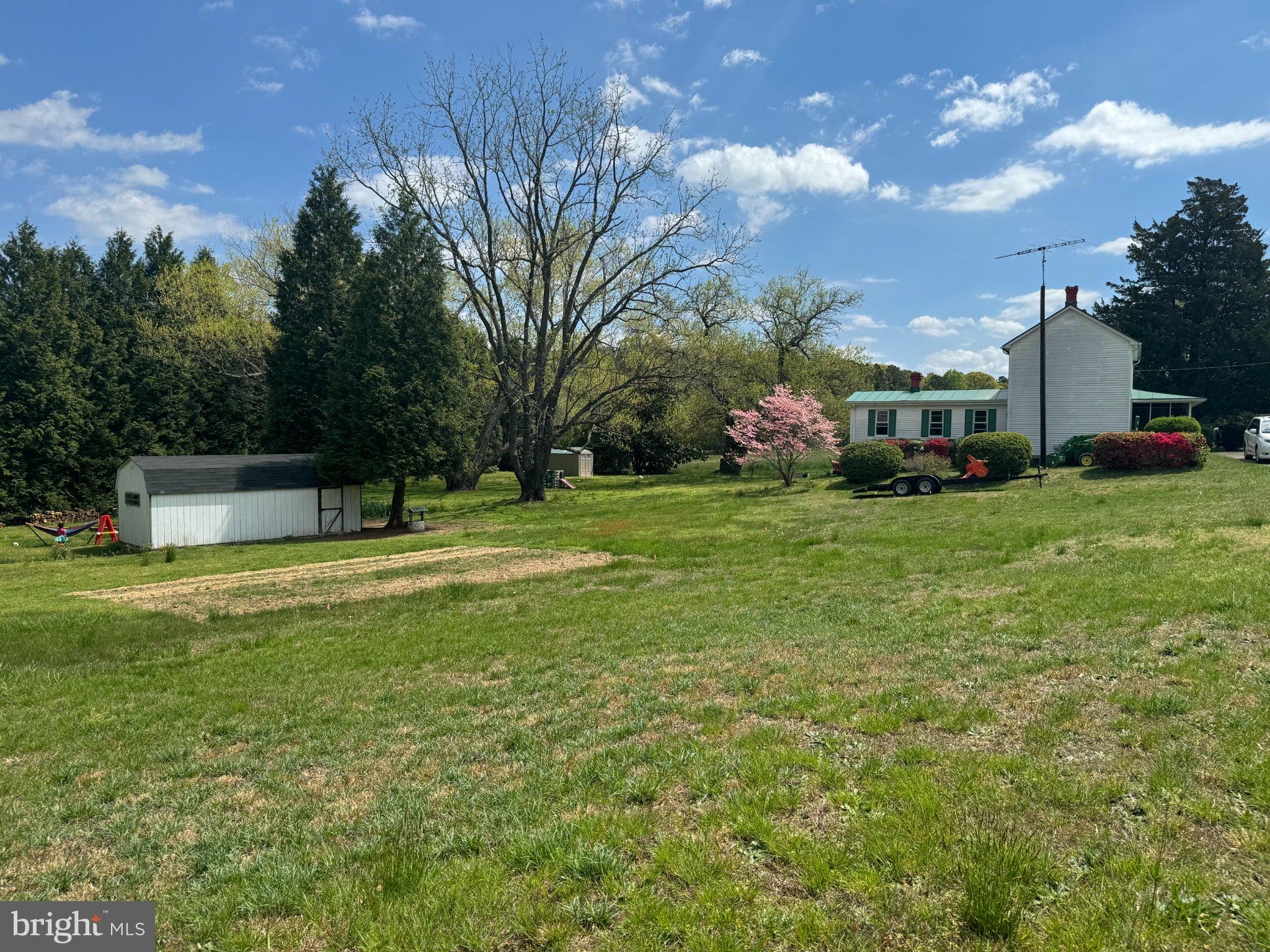 12704 Newland Road Warsaw, VA 22572 - Photo 7 of 8 Charming countryside retreat awaits!