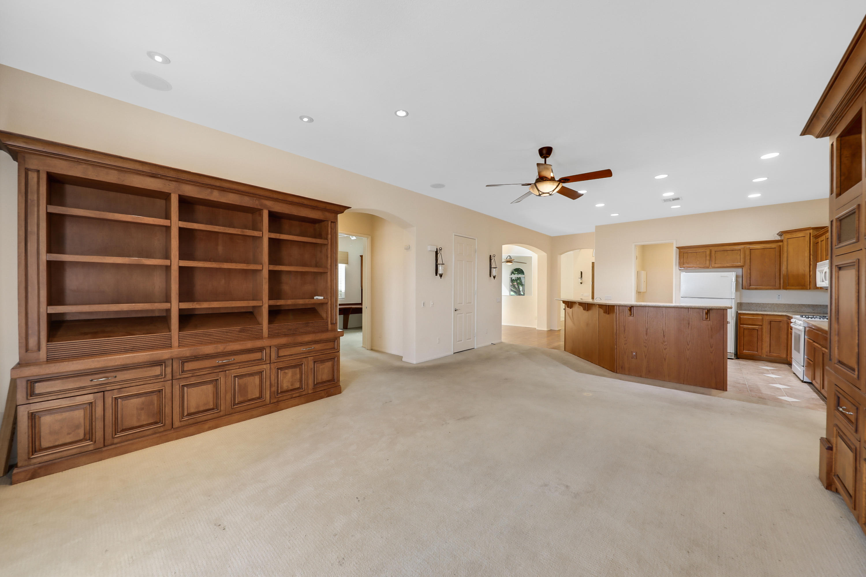 49394 Lewis Road Indio, CA 92201 - Photo 11 of 29 Family Rm looking into kitchen #1