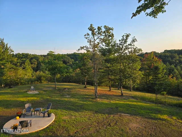 $459,000 | 447 John J Smith Road, Oneida, TN 37841