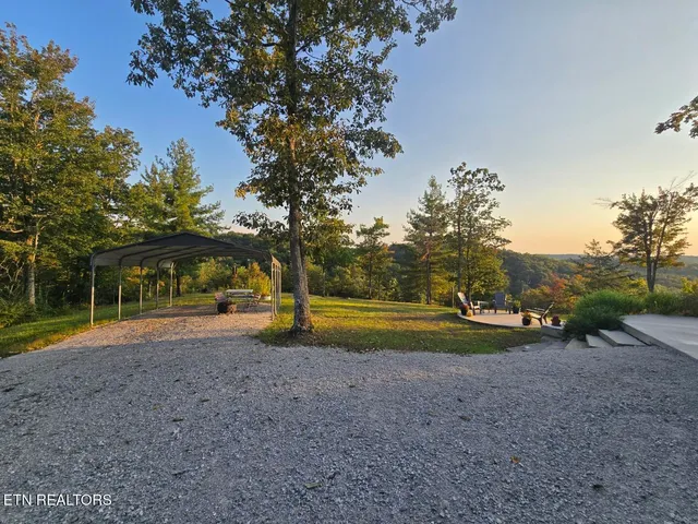 $459,000 | 447 John J Smith Road, Oneida, TN 37841