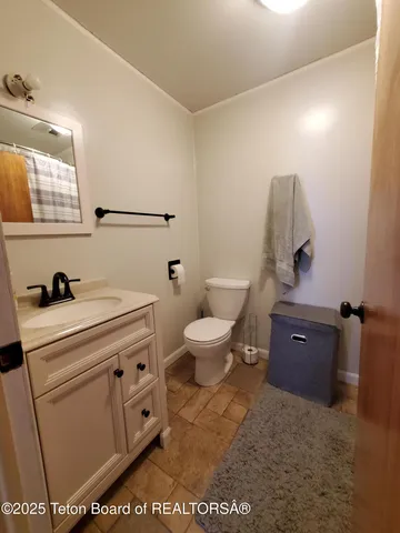 $183,000 | 263 South Oak Street, La Barge, WY 83123