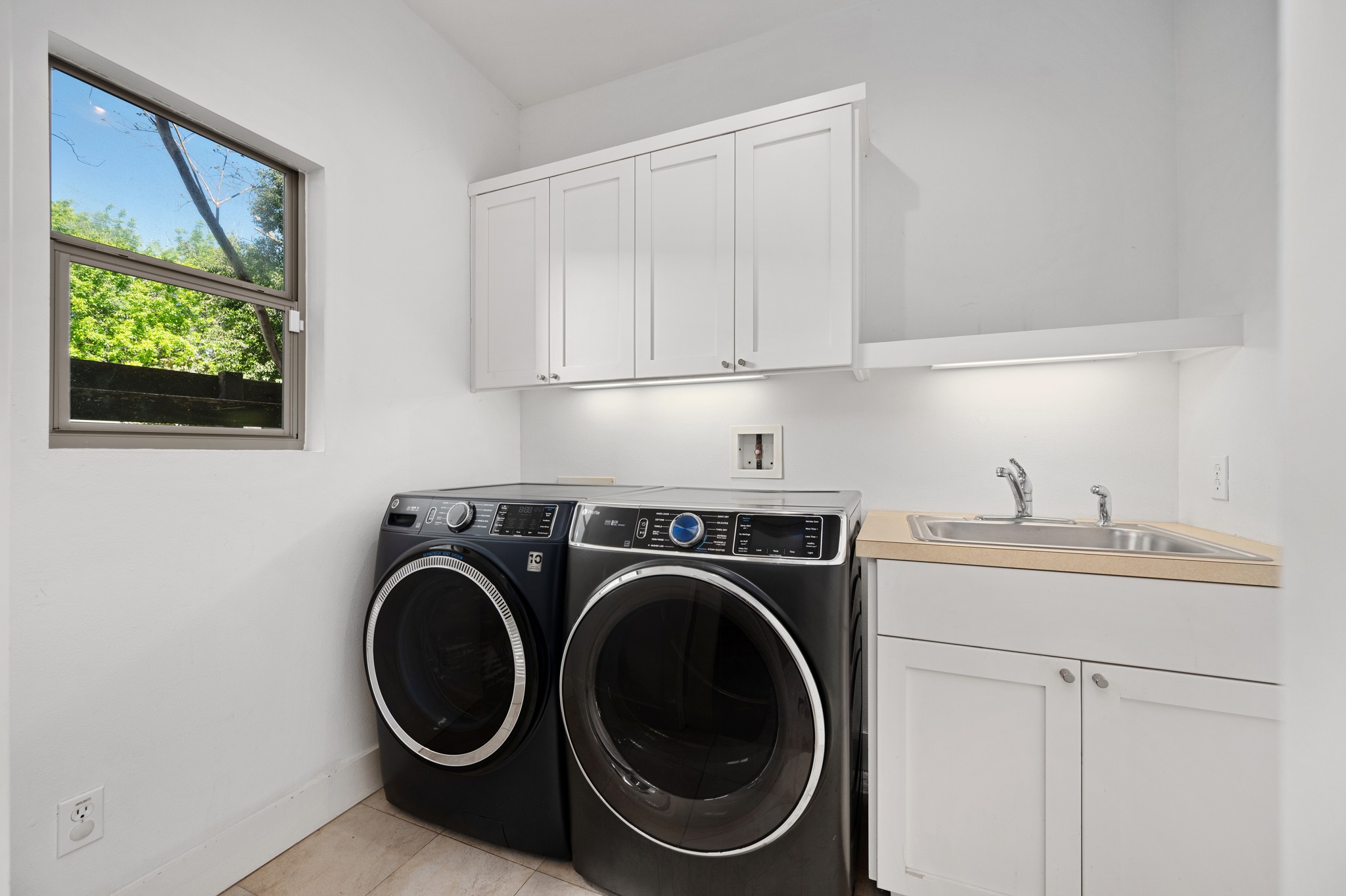 814 East 46th Street Austin, TX 78751 - Photo 18 of 37