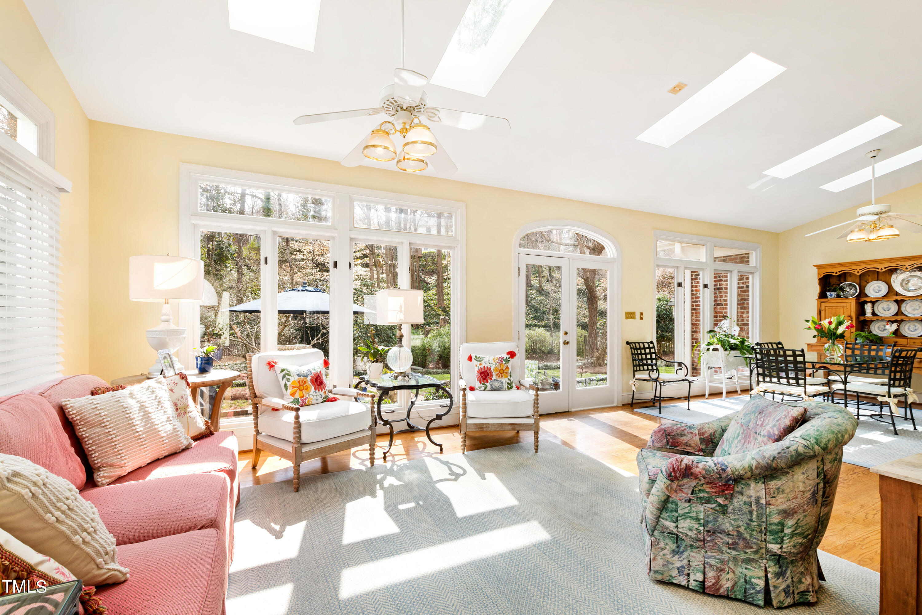 2917 Lake Boone Place Raleigh, NC 27608 - Photo 19 of 50 19a Sun 2