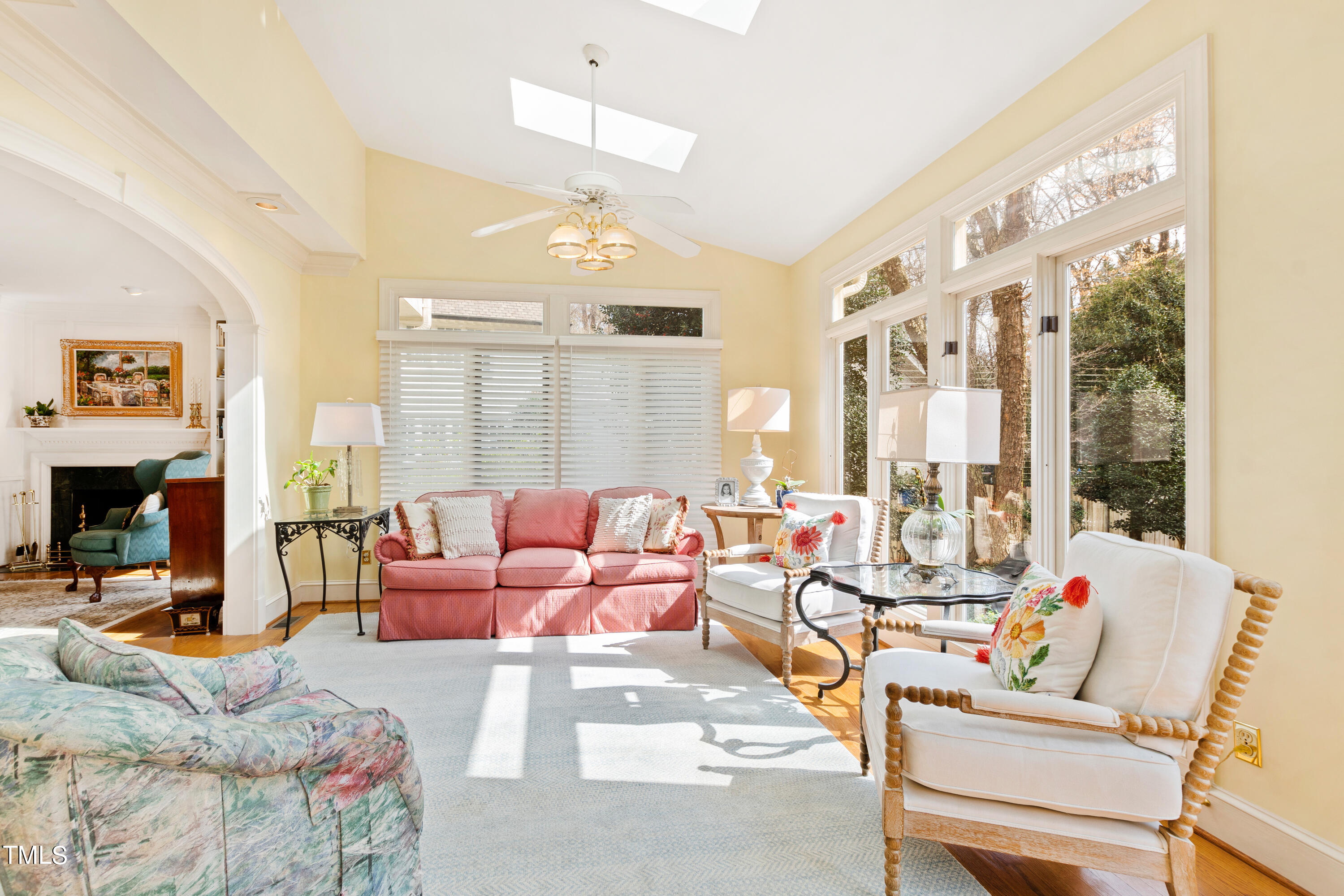 2917 Lake Boone Place Raleigh, NC 27608 - Photo 20 of 50 19b Sun