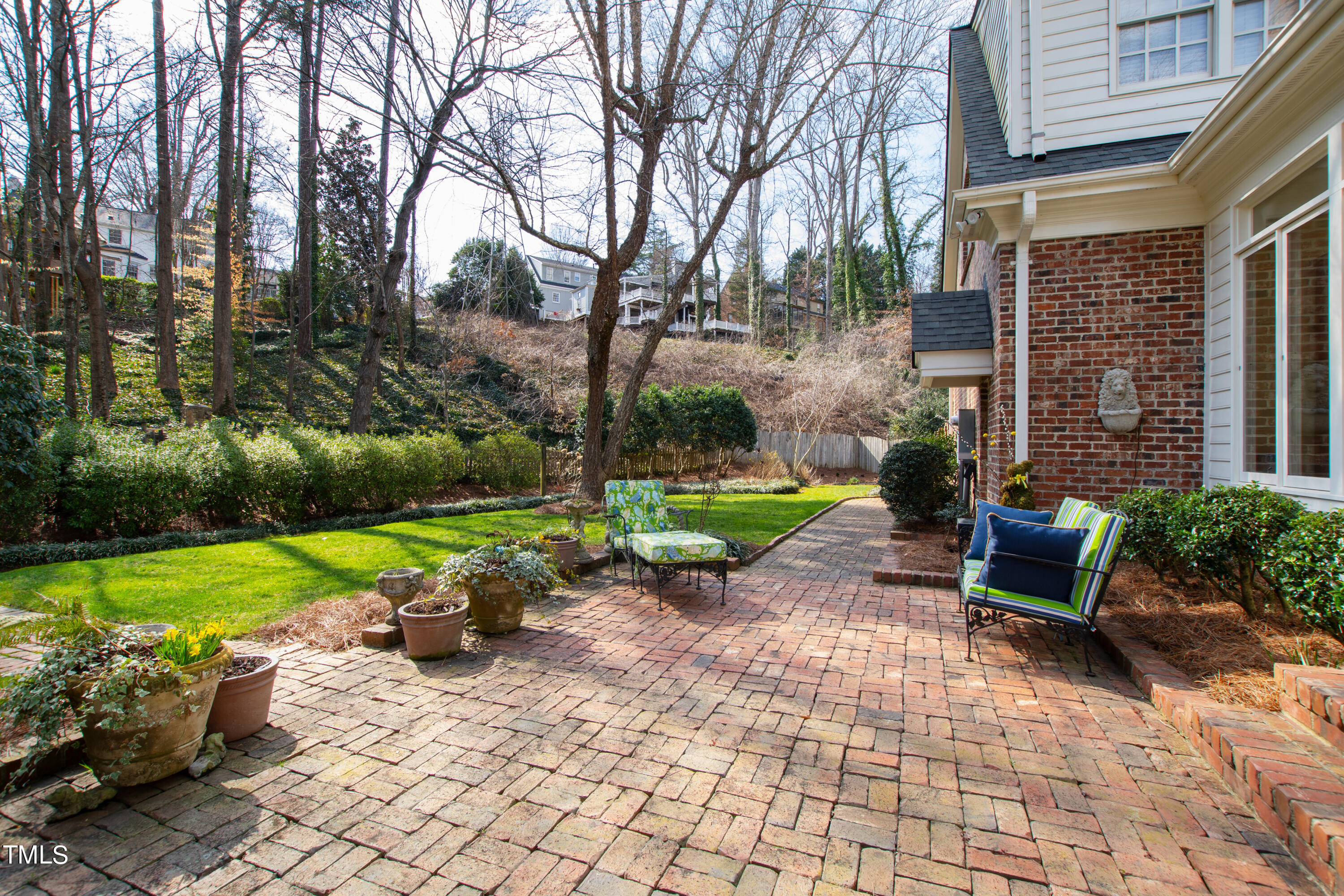 2917 Lake Boone Place Raleigh, NC 27608 - Photo 46 of 50 38 Back 2