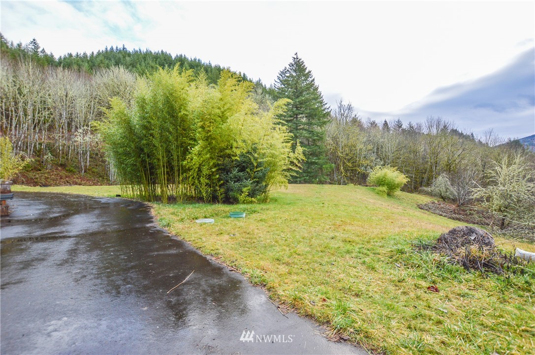 399 Mountain View Road Kalama, WA 98625 - Photo 15 of 21 Gallery Image 15