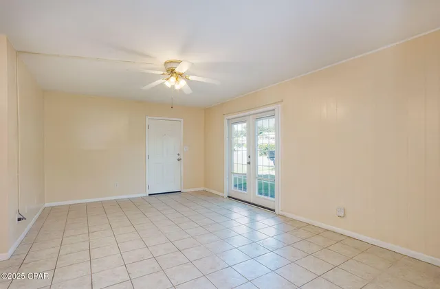 $220,000 | 2100 West Beach Drive, Unit C101, Panama City, FL 32401
