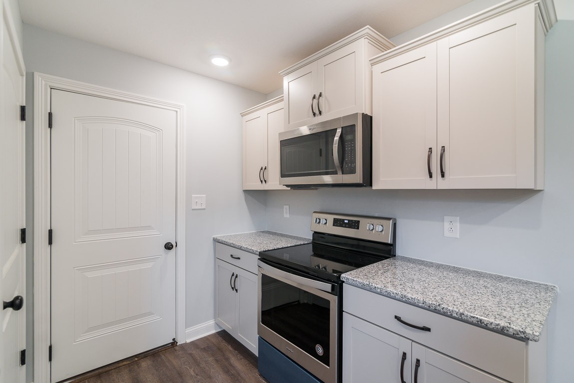 1673 Rains Road Clarksville, TN 37042 - Photo 22 of 35 Gallery Image 22