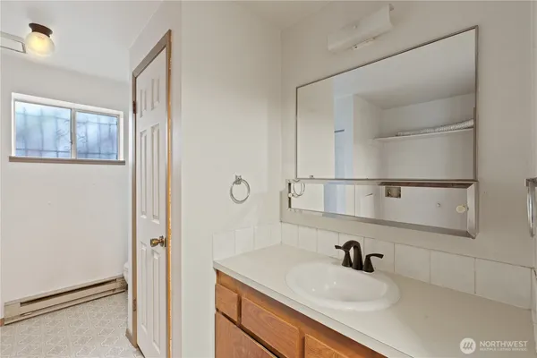 $399,950 | 110 East Longfellow Avenue, Spokane, WA 99207