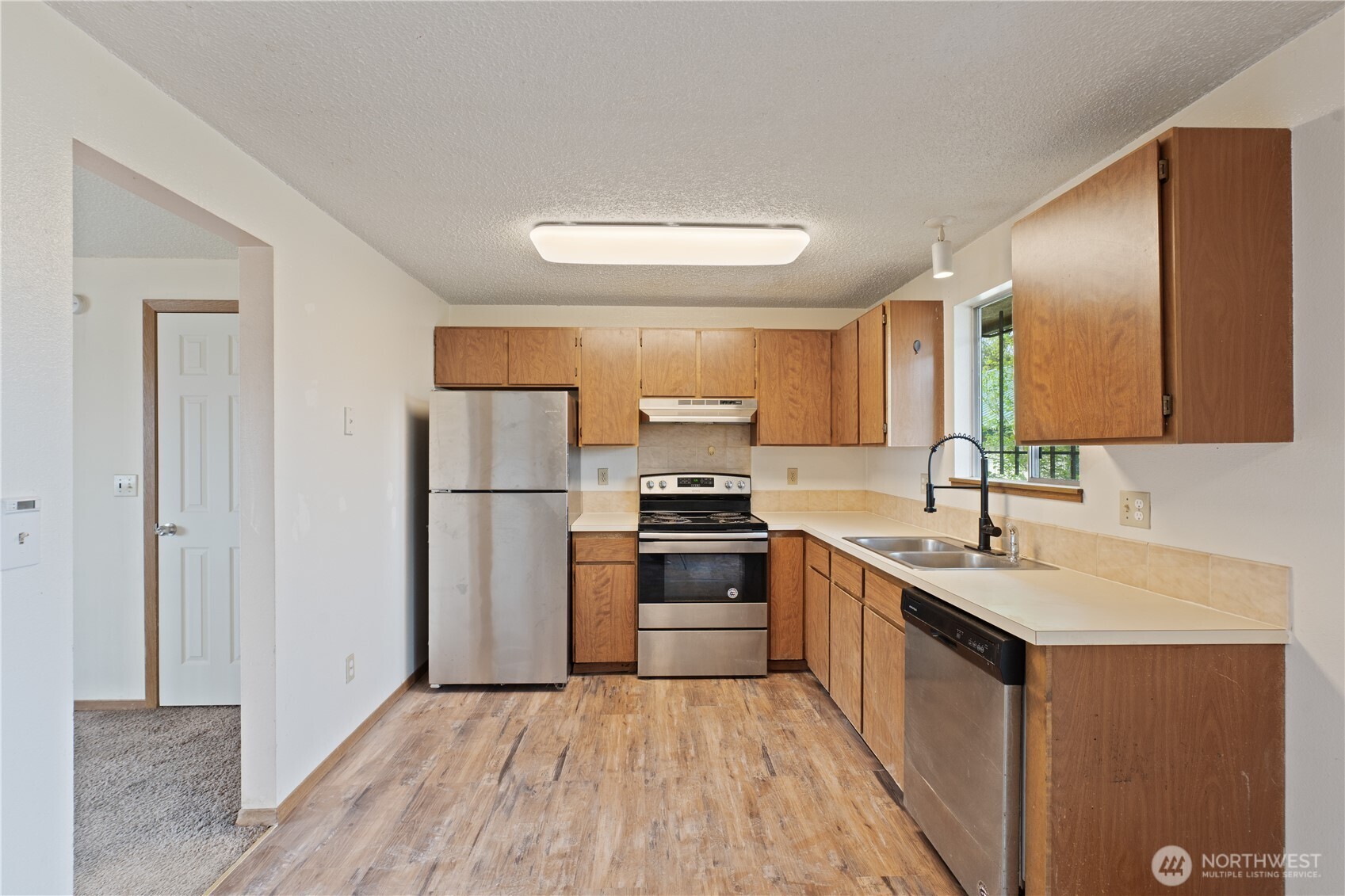 110 East Longfellow Avenue Spokane, WA 99207 - Photo 8 of 21