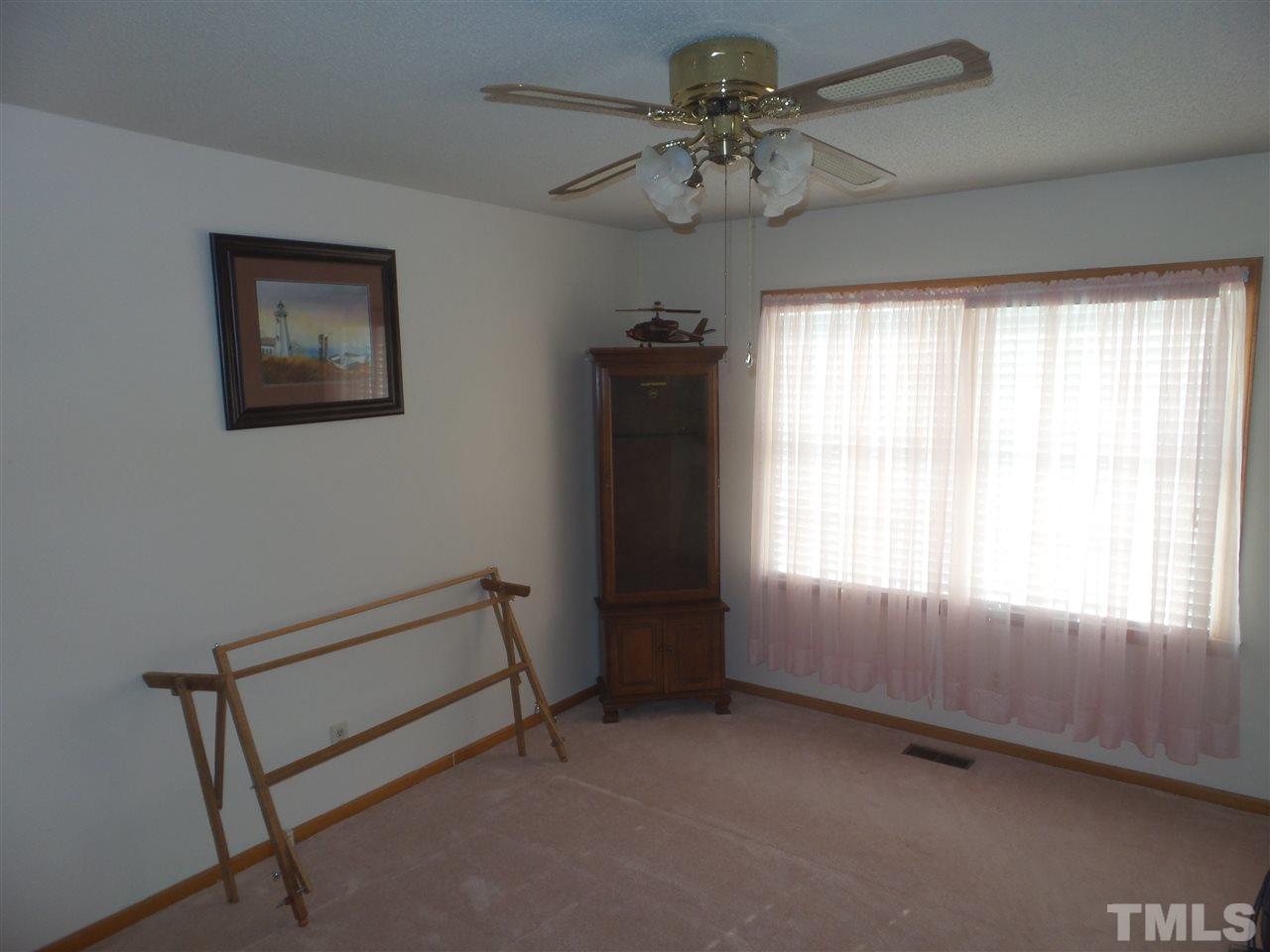 1601 Cane Mill Road Coats, NC 27521 - Photo 5 of 17 Gallery Image 5