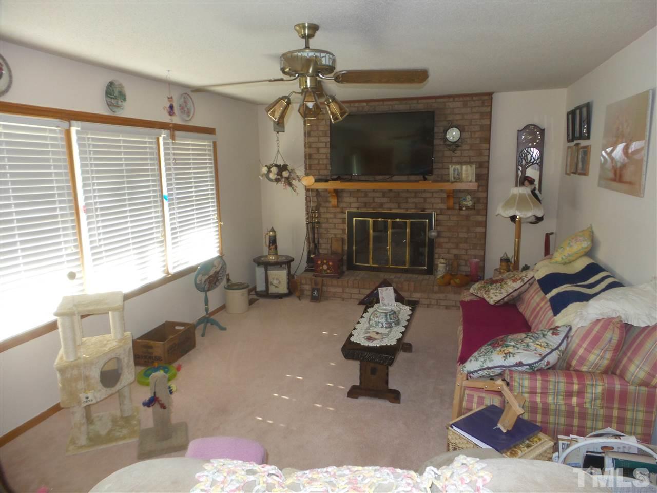 1601 Cane Mill Road Coats, NC 27521 - Photo 6 of 17 Gallery Image 6